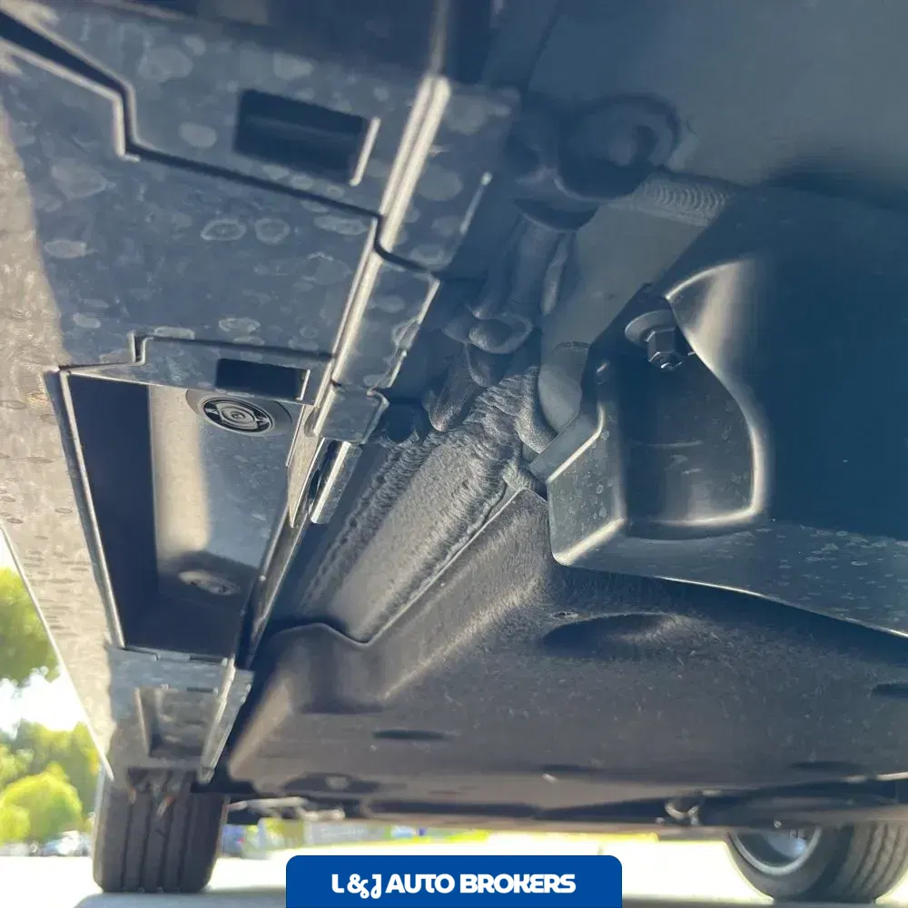 2025 Lexus ES 300h Base