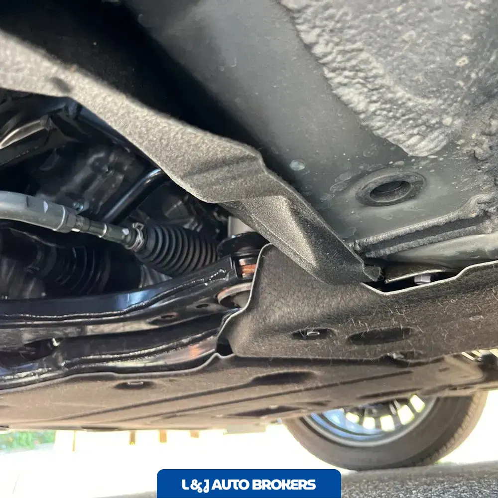 2025 Lexus ES 300h Base