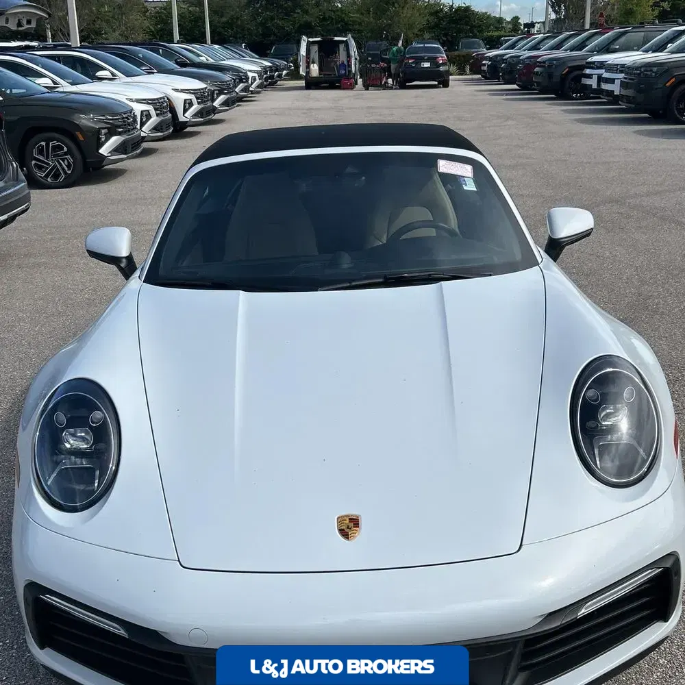 2023 Porsche 911 Carrera
