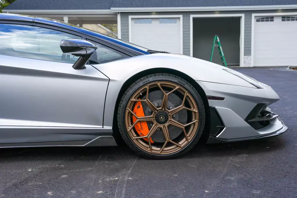 2021 Lamborghini Aventador SVJ Roadster