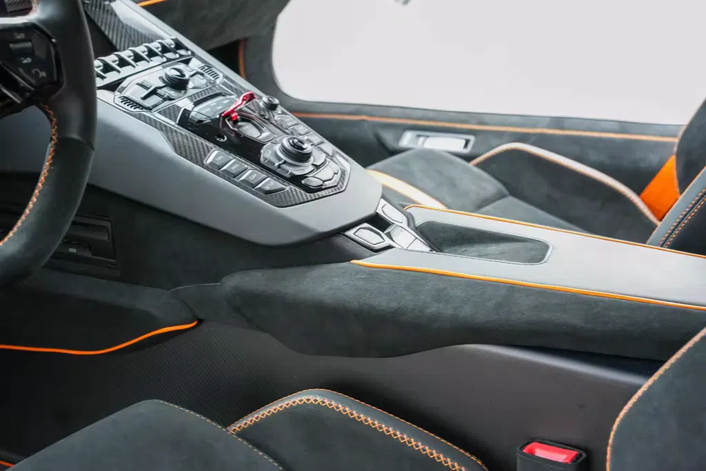 2021 Lamborghini Aventador SVJ Roadster