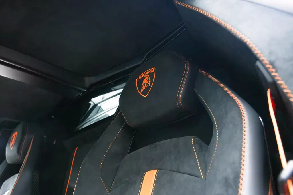 2021 Lamborghini Aventador SVJ Roadster