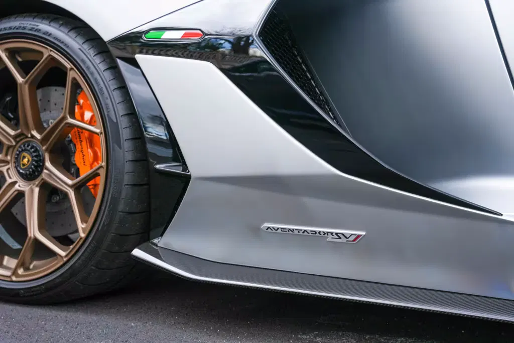 2021 Lamborghini Aventador SVJ Roadster