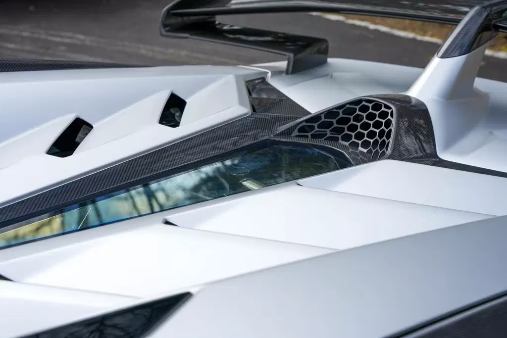 2021 Lamborghini Aventador SVJ Roadster
