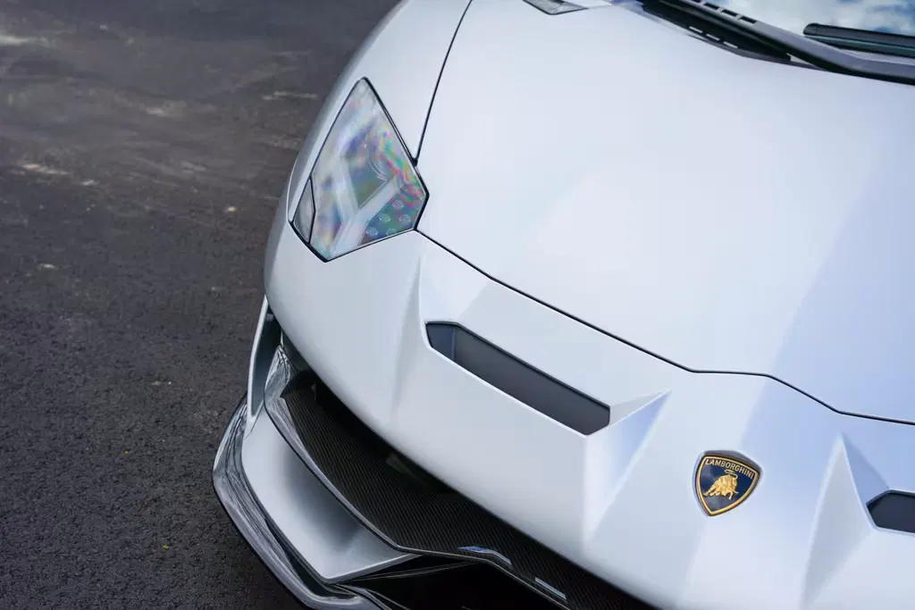 2021 Lamborghini Aventador SVJ Roadster