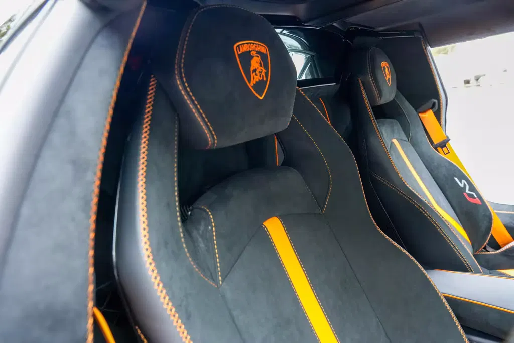 2021 Lamborghini Aventador SVJ Roadster