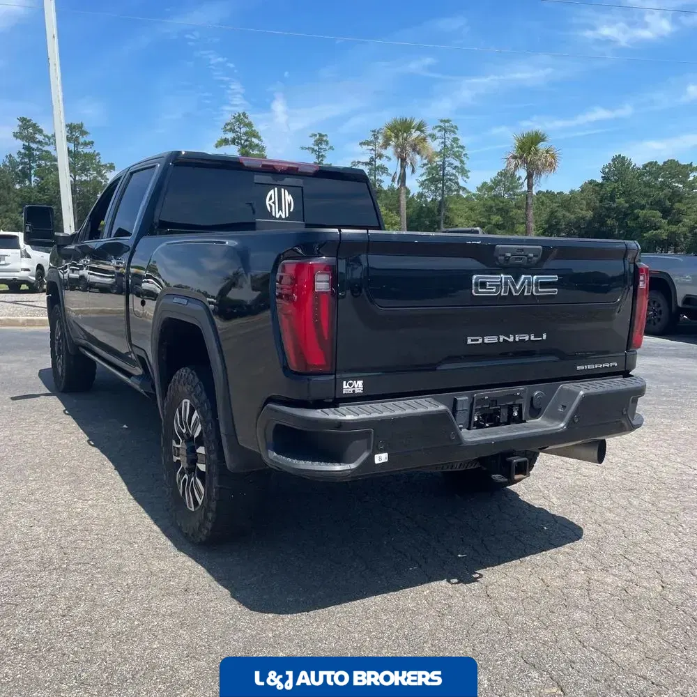 2024 GMC Sierra 2500HD Denali Ultimate