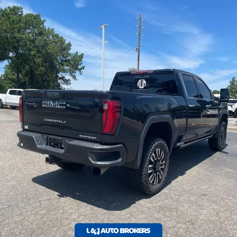 2024 GMC Sierra 2500HD Denali Ultimate