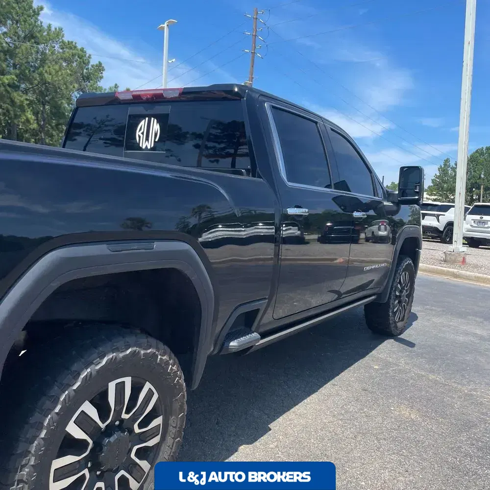 2024 GMC Sierra 2500HD Denali Ultimate
