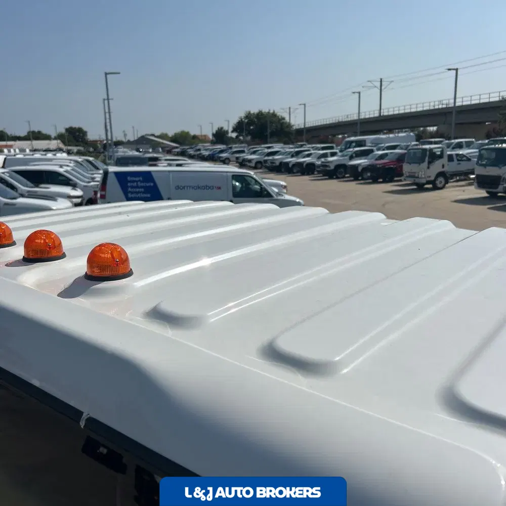 2025 Chevrolet 5500 XG Gas