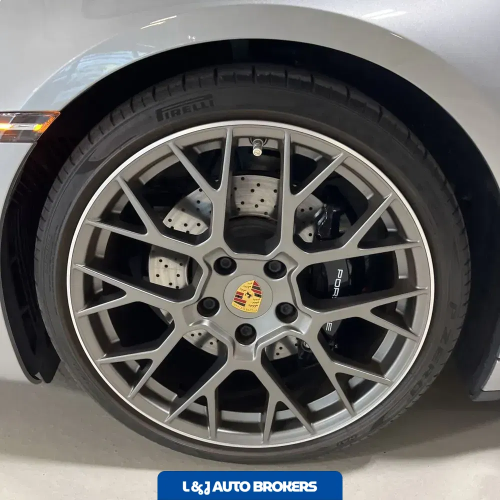 2021 Porsche 911 Carrera 4S