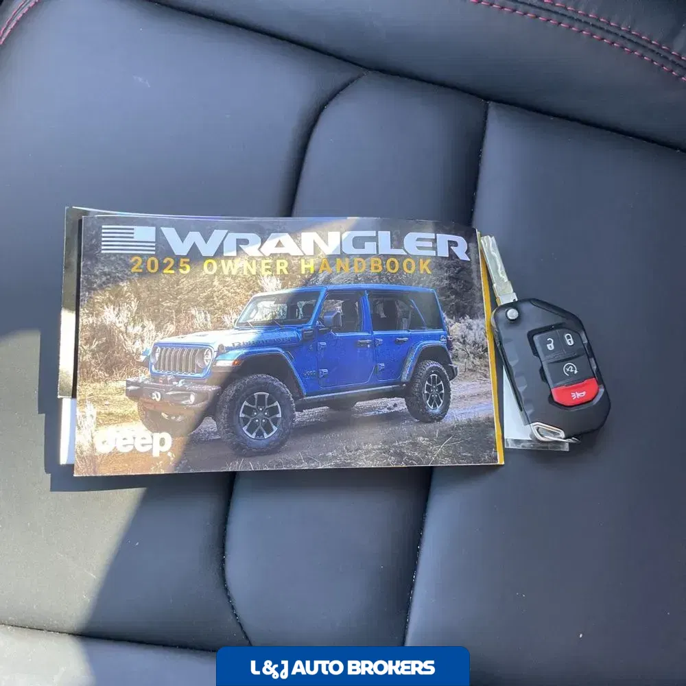 2025 Jeep Wrangler Rubicon X