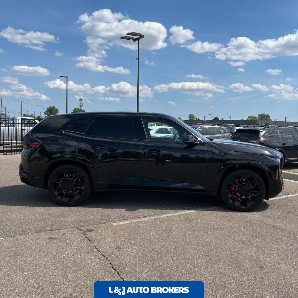2025 BMW XM PHEV