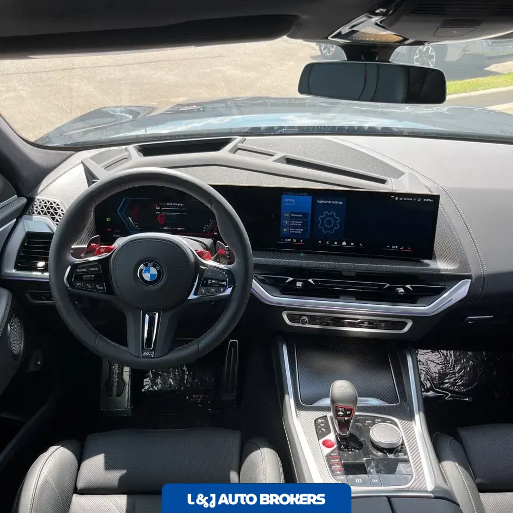 2025 BMW XM PHEV