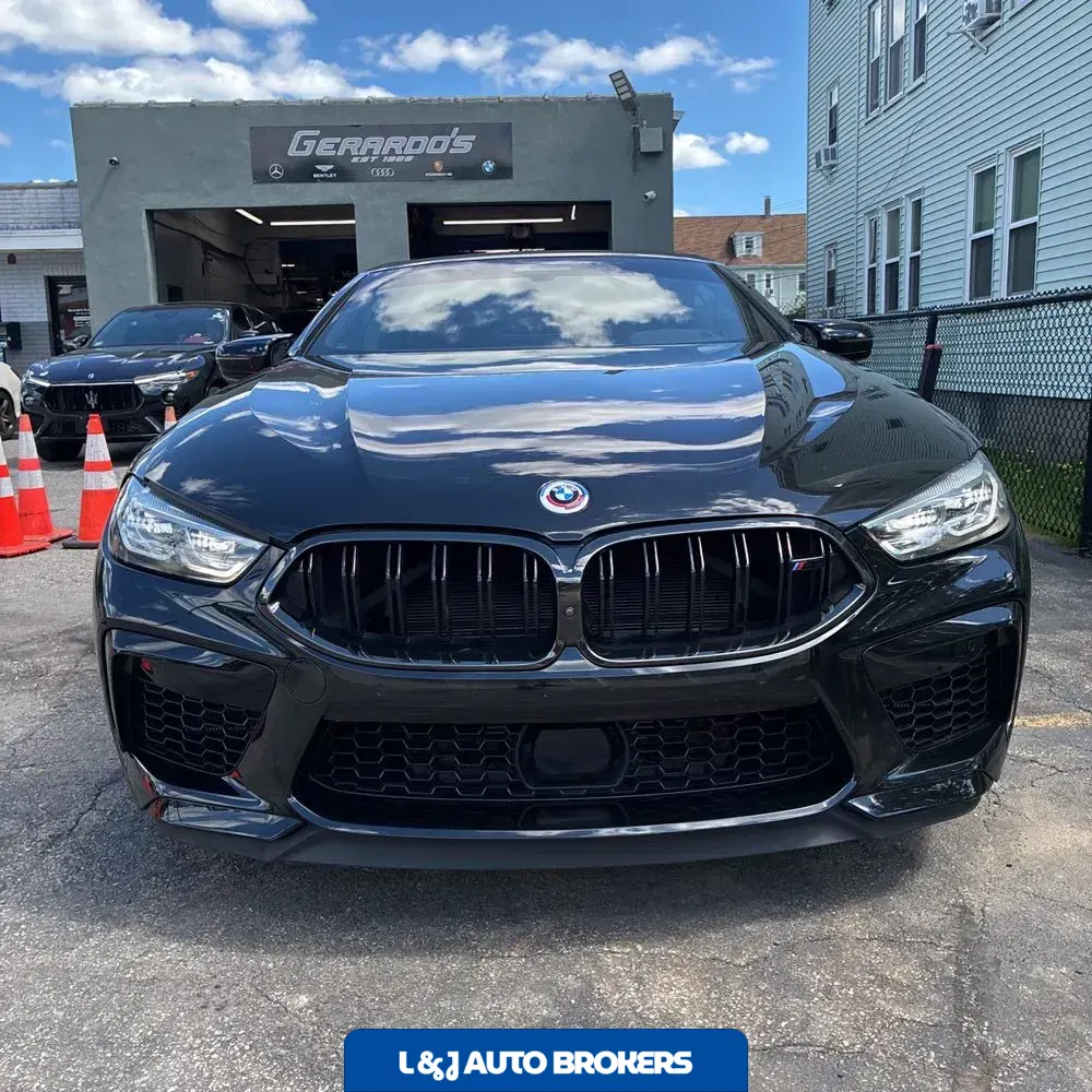 2022 BMW M8 Competition