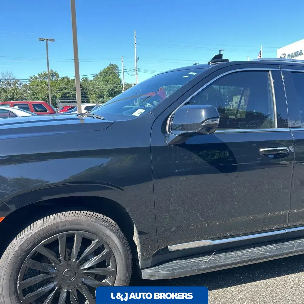2023 Cadillac Escalade ESV Premium Luxury