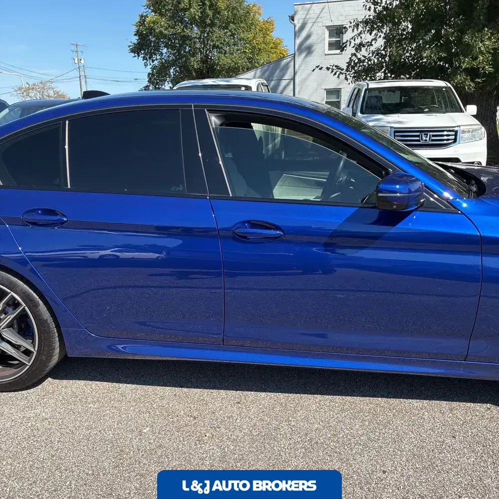 2023 BMW M5