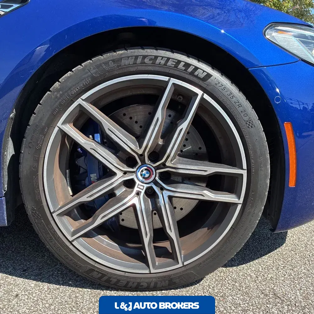 2023 BMW M5