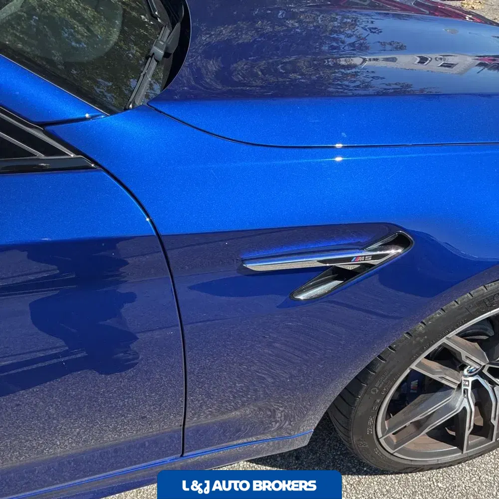 2023 BMW M5