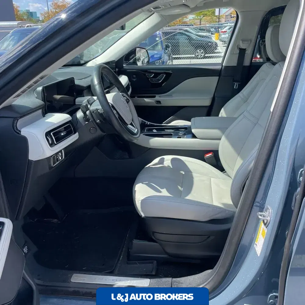 2025 Lincoln Aviator Reserve