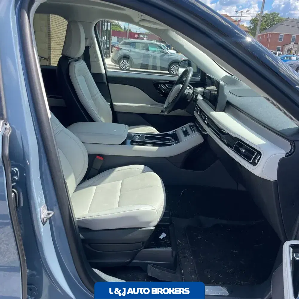 2025 Lincoln Aviator Reserve
