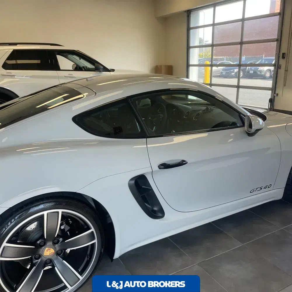 2024 Porsche 718 Cayman GTS 4.0