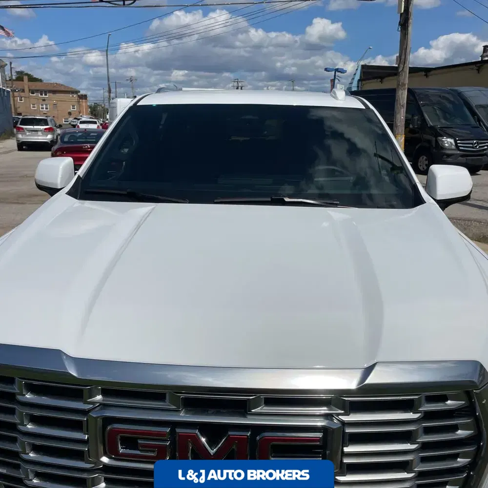 2025 GMC Yukon XL Denali