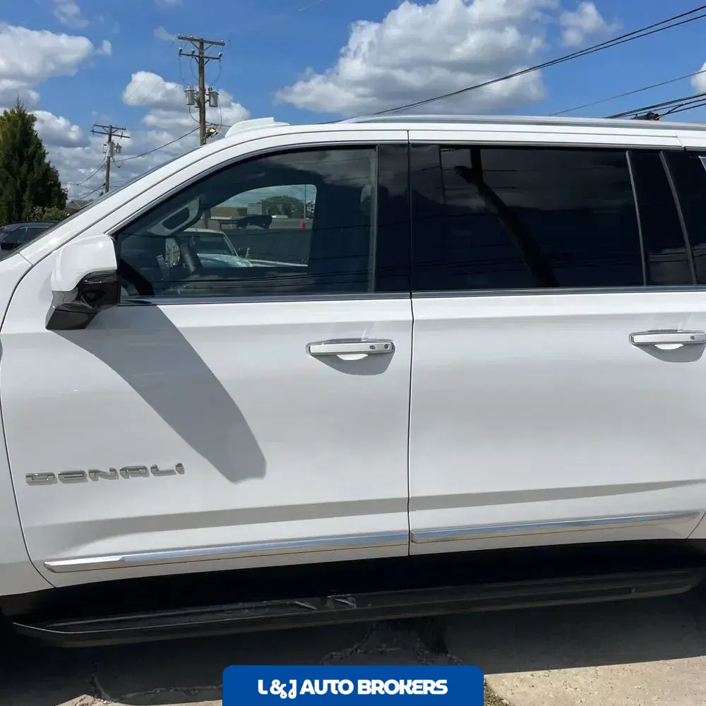 2025 GMC Yukon XL Denali