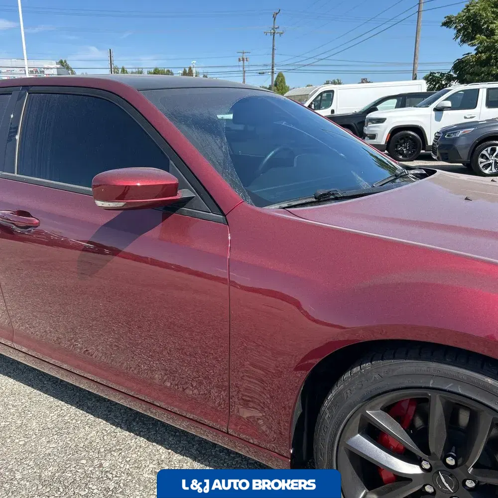 2023 Chrysler 300 C