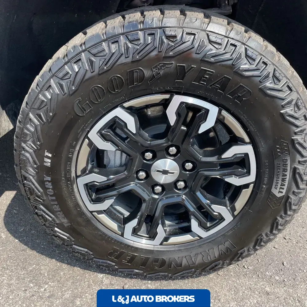 2024 Chevrolet Silverado 1500 ZR2