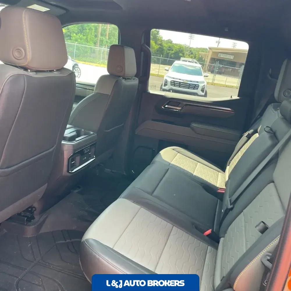 2024 Chevrolet Silverado 1500 ZR2