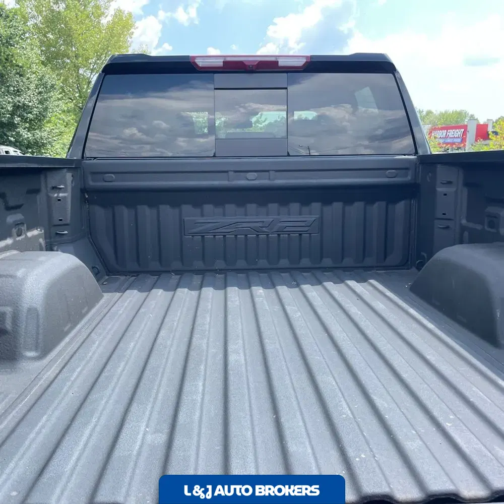 2024 Chevrolet Silverado 1500 ZR2
