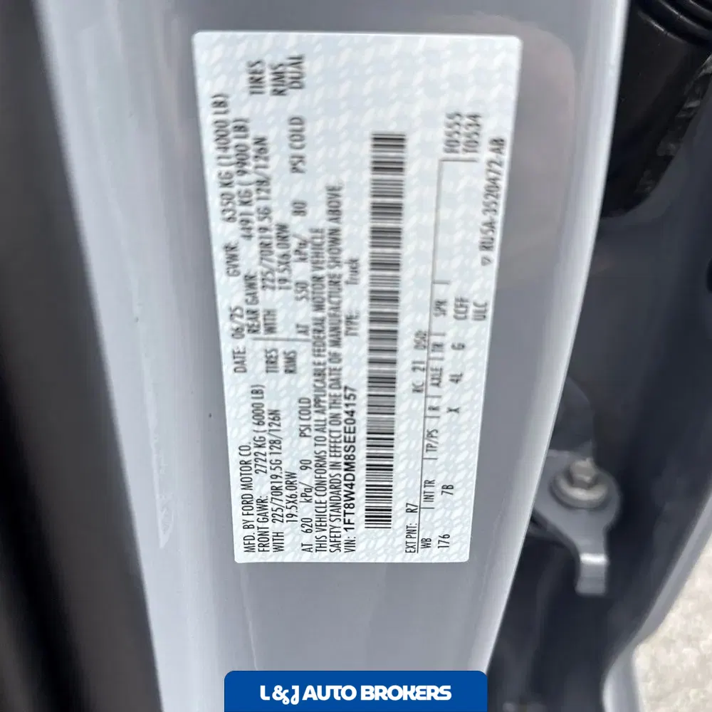 2025 Ford F-450 Super Duty Platinum