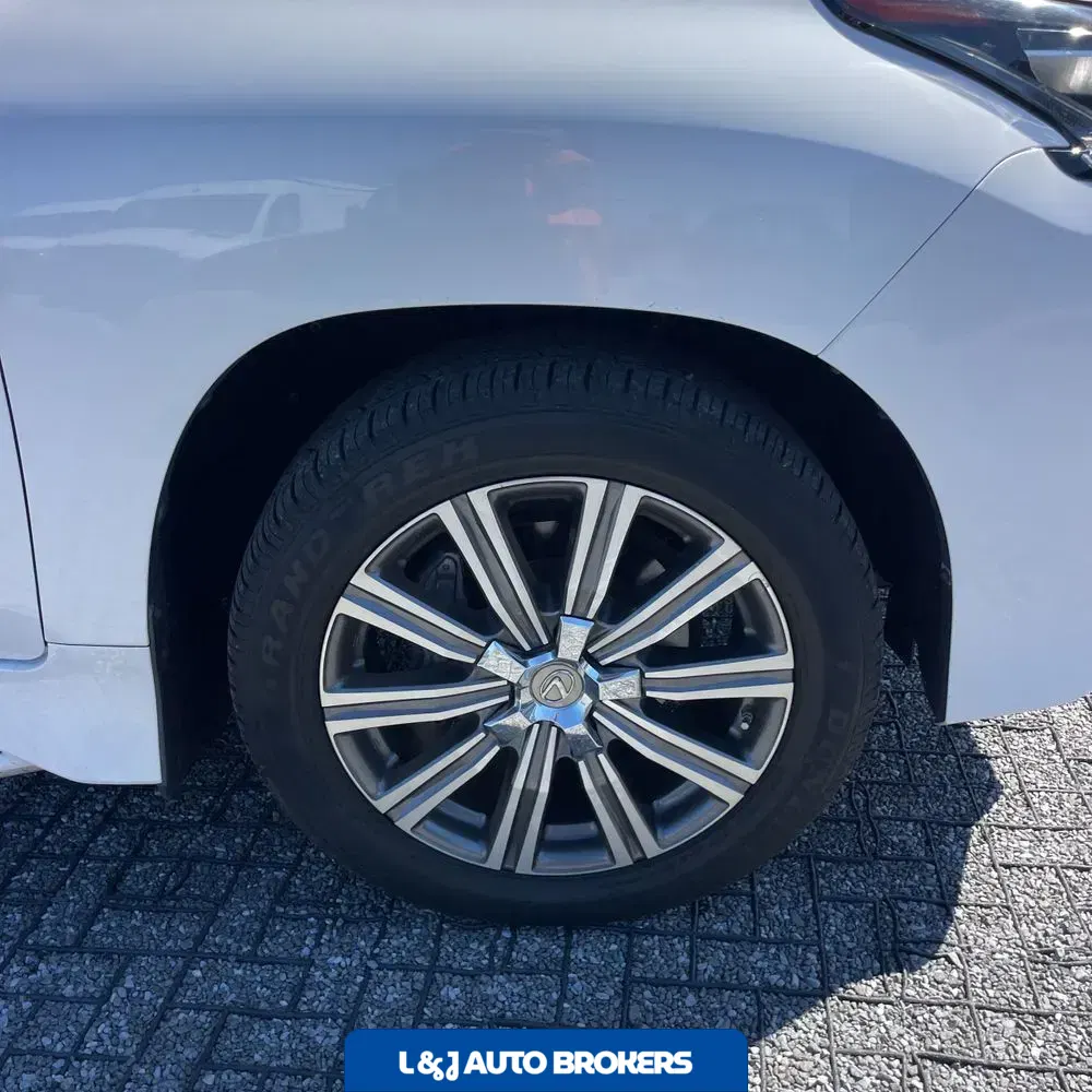 2017 Lexus LX 570 Base