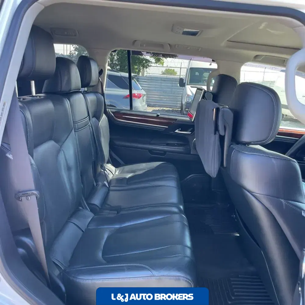2017 Lexus LX 570 Base