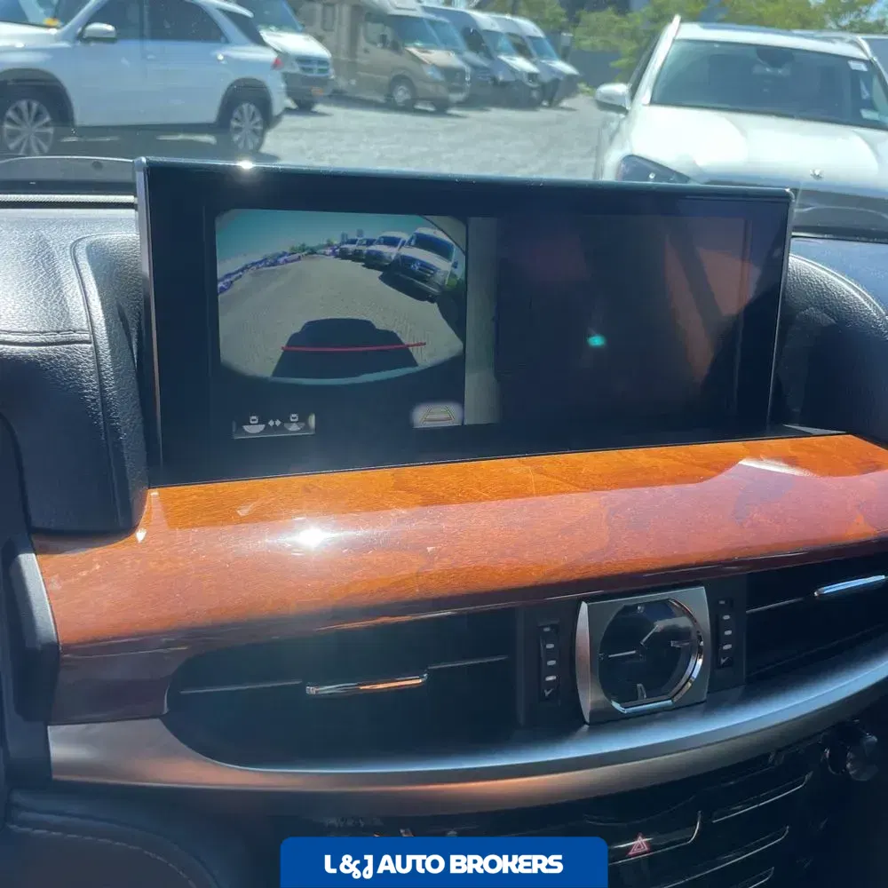 2017 Lexus LX 570 Base
