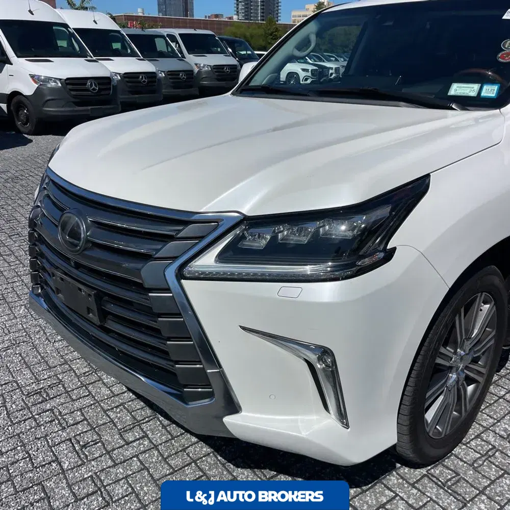 2017 Lexus LX 570 Base