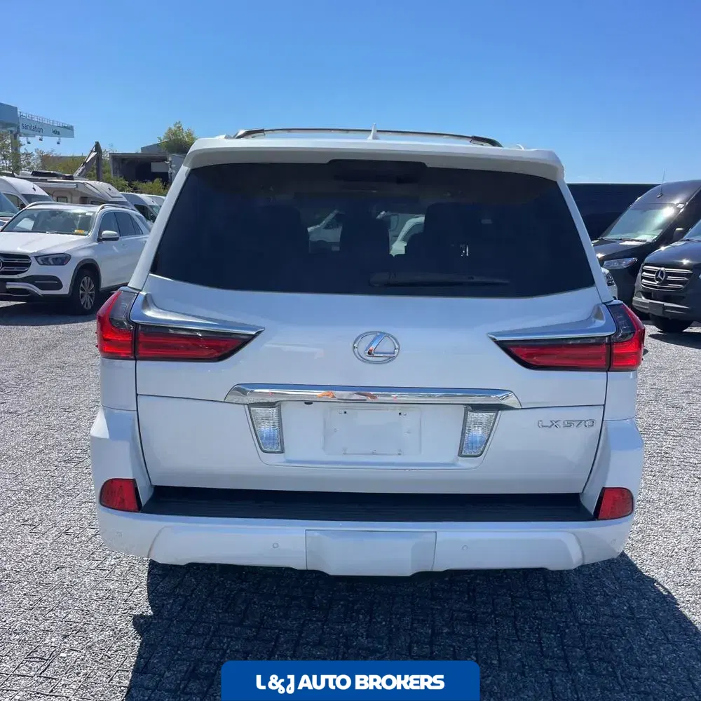 2017 Lexus LX 570 Base