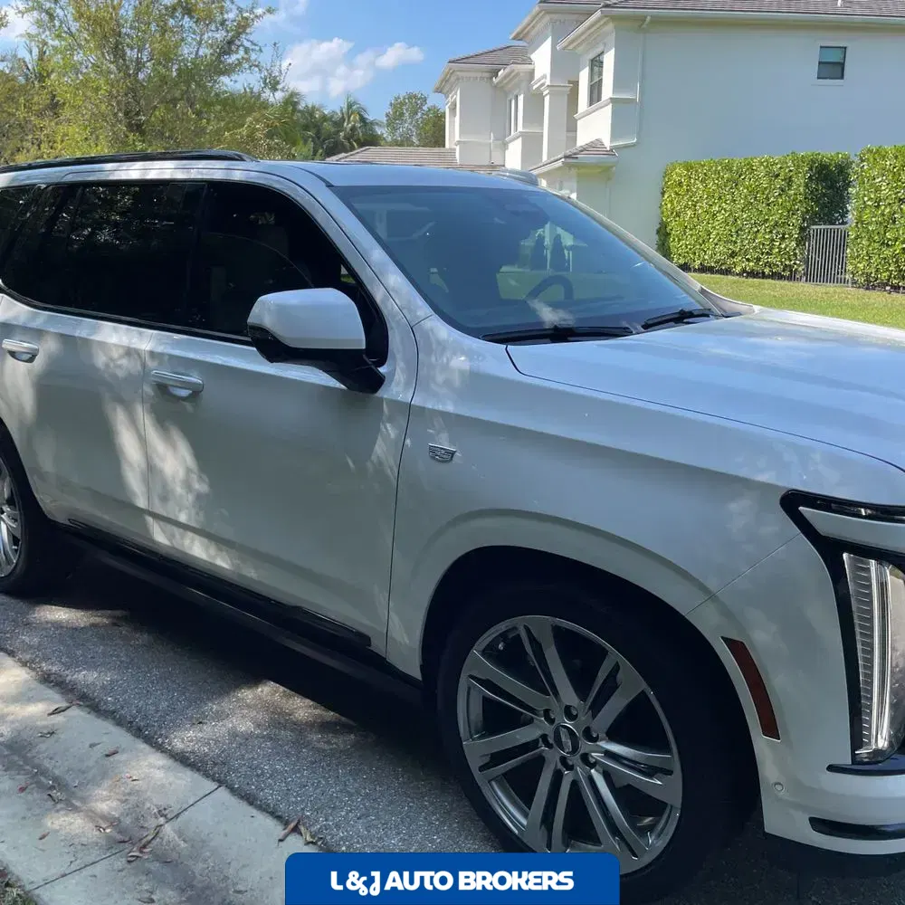2025 Cadillac Escalade Sport Platinum