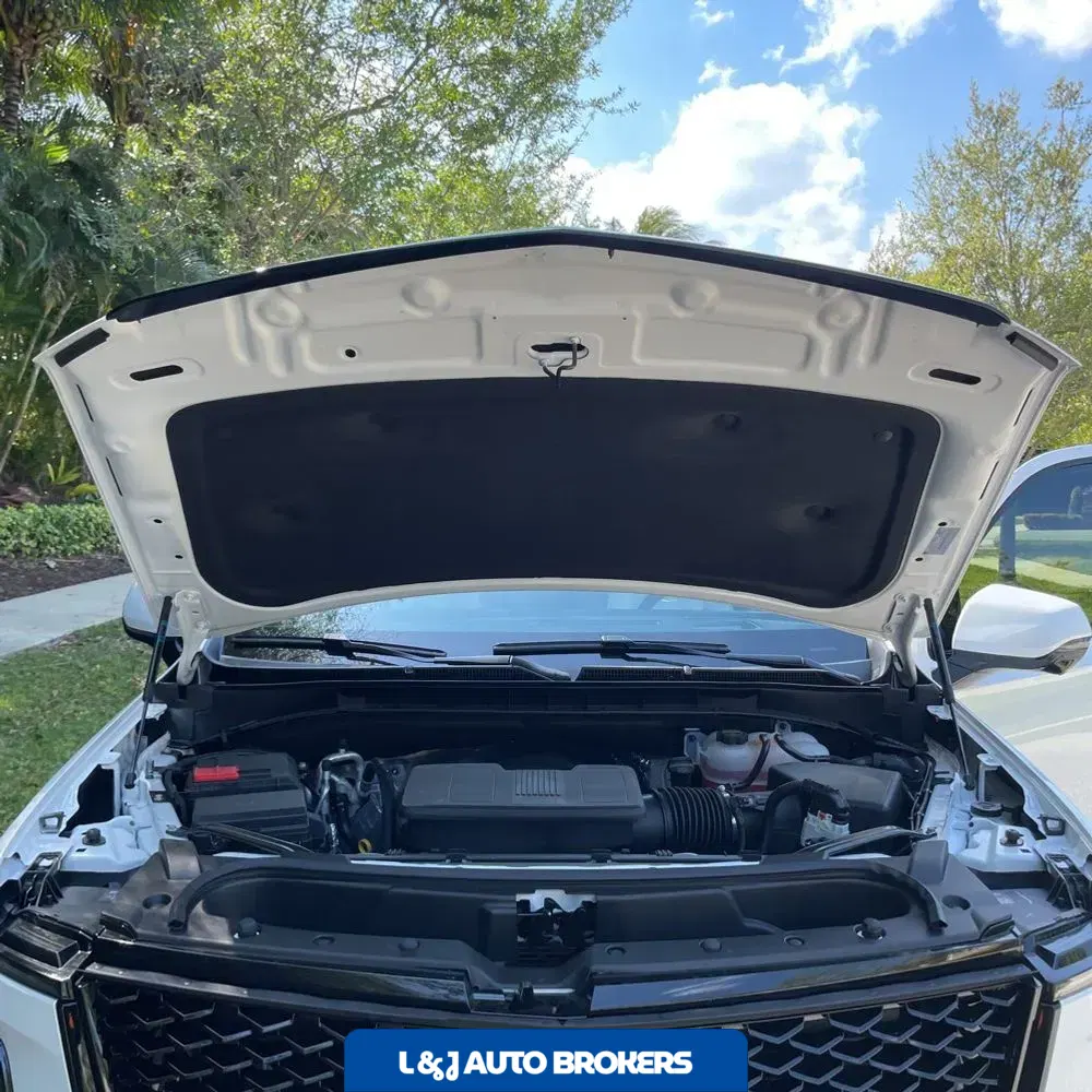 2025 Cadillac Escalade Sport Platinum
