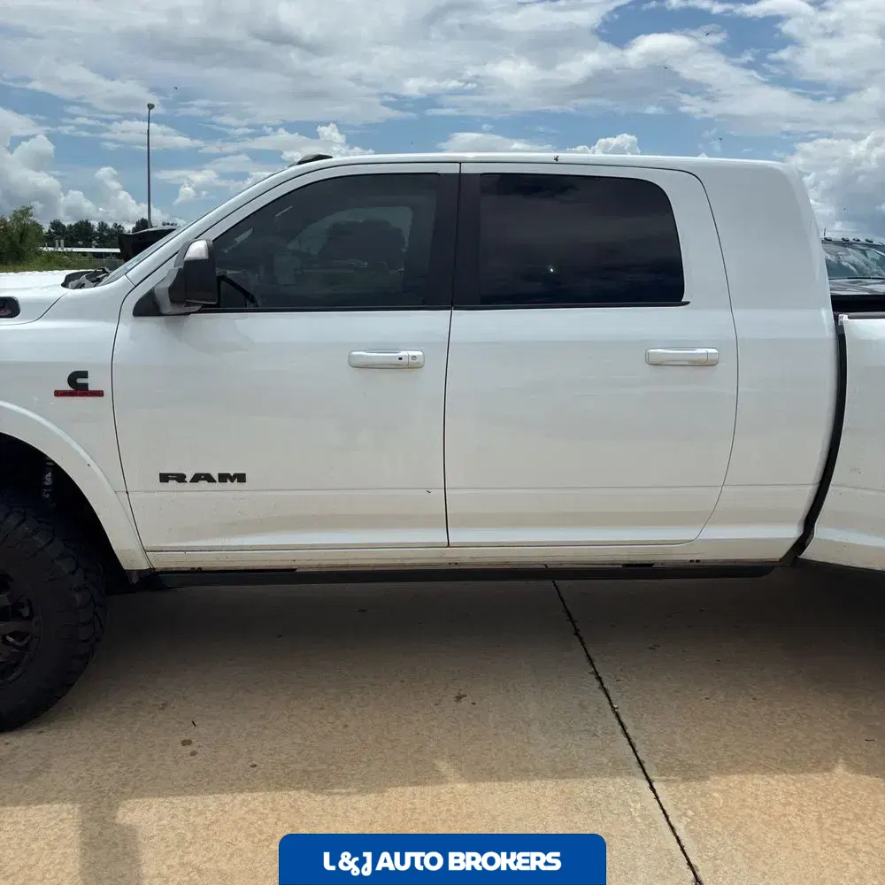 2022 Ram 3500 Laramie