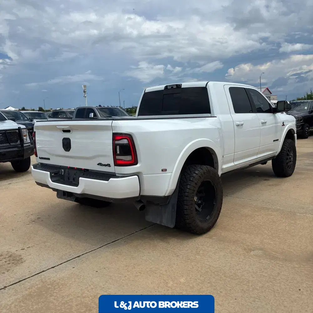 2022 Ram 3500 Laramie