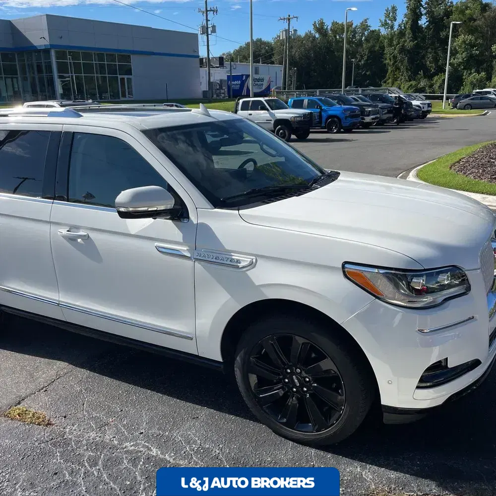 2022 Lincoln Navigator Reserve