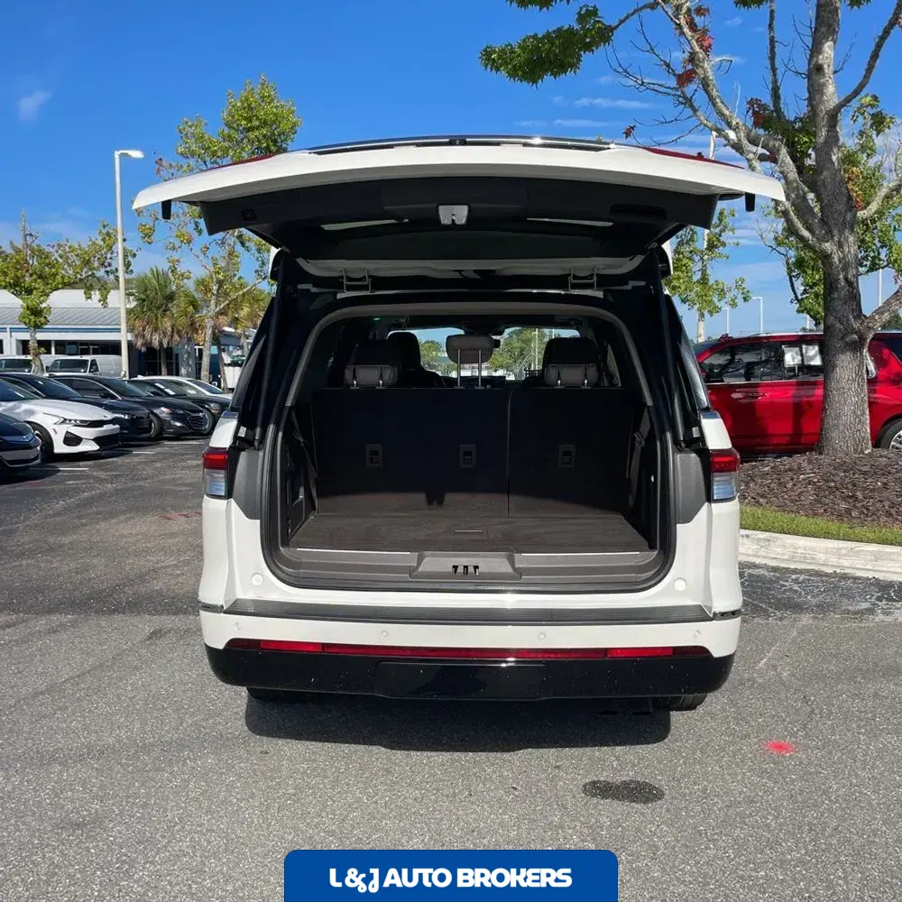 2022 Lincoln Navigator Reserve