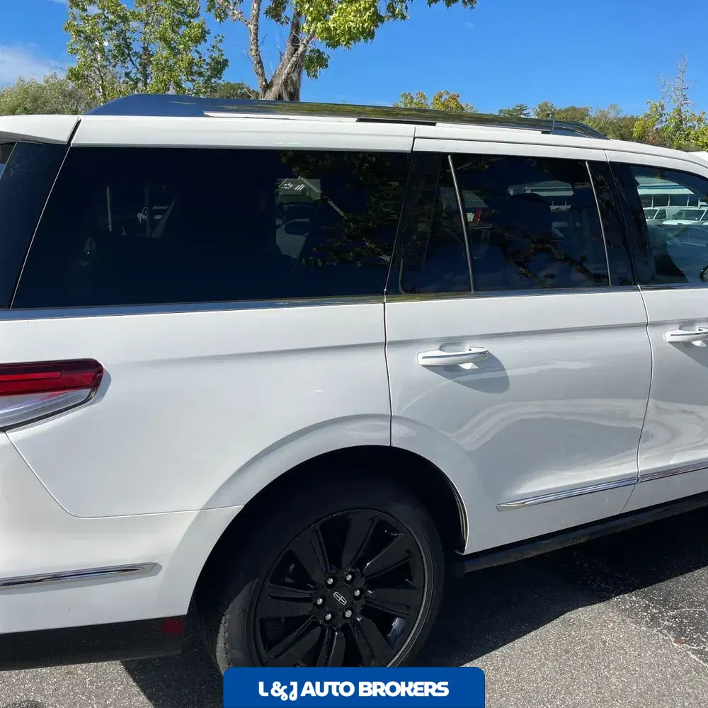 2022 Lincoln Navigator Reserve
