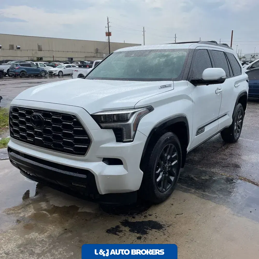 2025 Toyota Sequoia Platinum