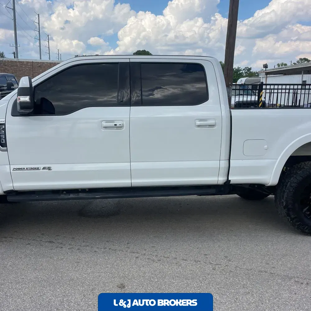 2022 Ford F-250 Super Duty Lariat