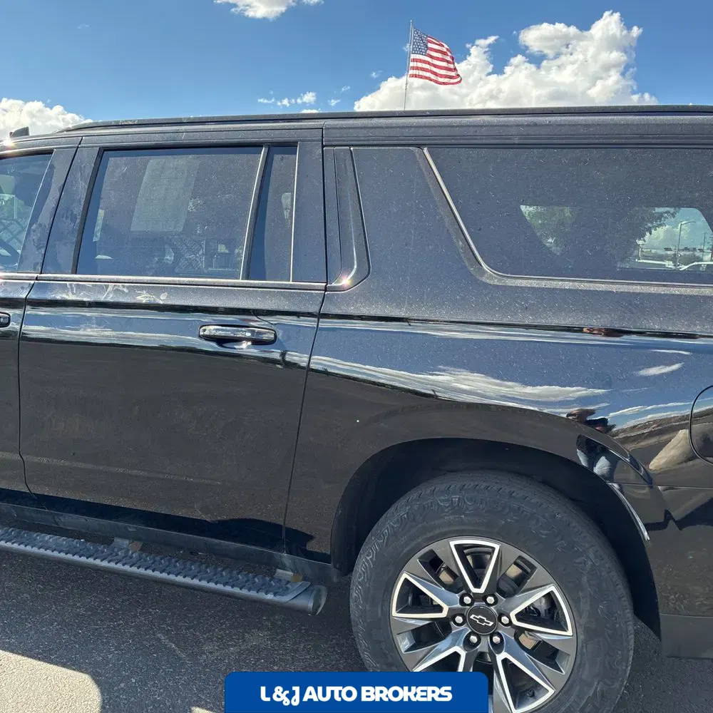 2023 Chevrolet Suburban Z71