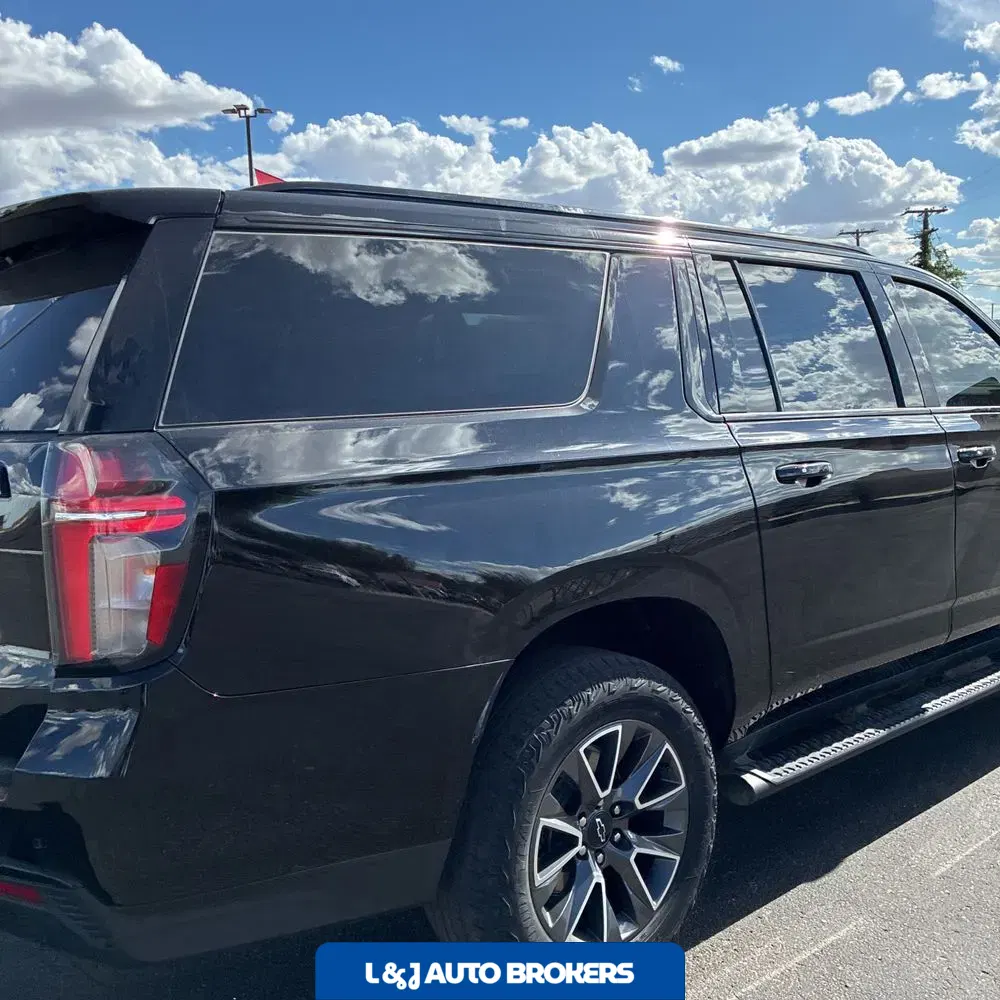 2023 Chevrolet Suburban Z71