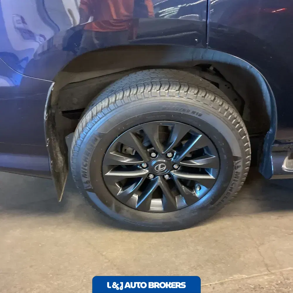 2023 Lexus GX 460 Base